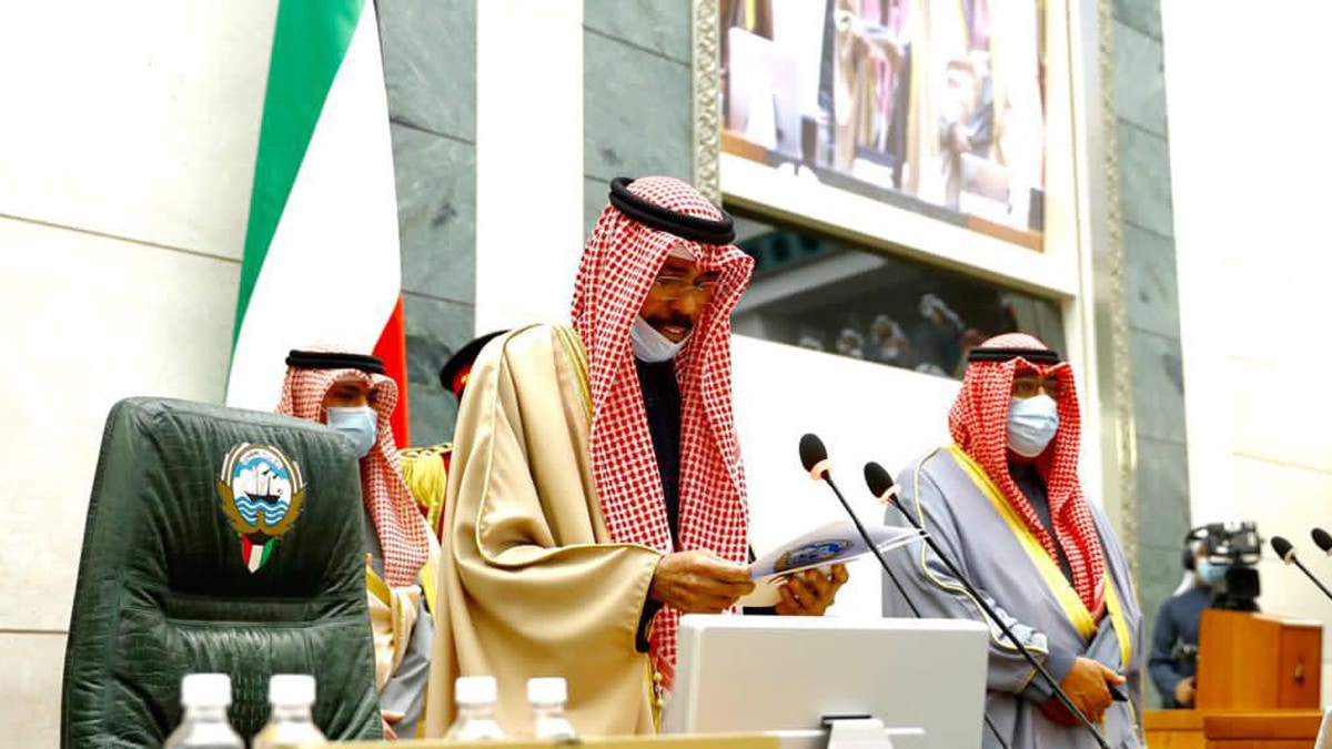 أمير الكويت يفتتح الفصل التشريعي 16 لمجلس الأمة 