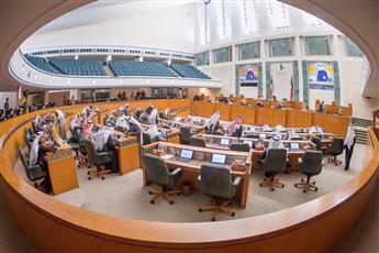 مجلس الأمة الكويتي يبدأ التصويت على انتخاب رئيسه.