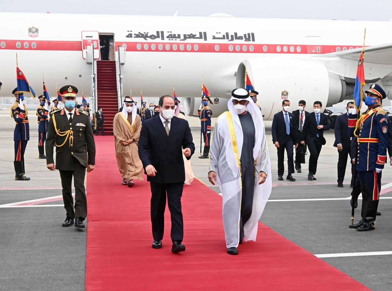 الرئيس السيسي و ولى عهد ابوظبي 