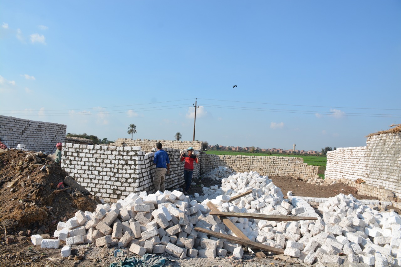 محافظ القليوبية : احالة مخالفات البناء للنيابة العسكرية