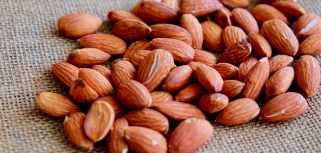 فوائد اللوز