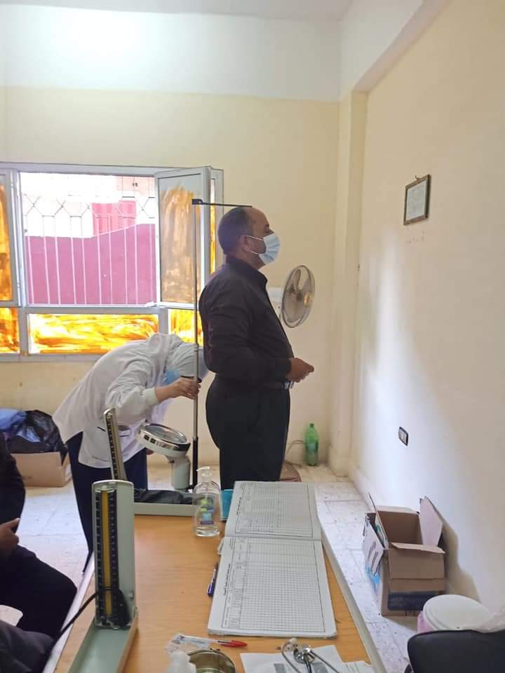 الكشف على المواطنين 