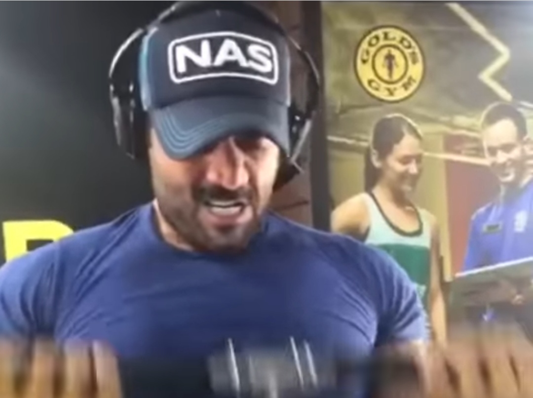 احمد فلوكس احمد فلوكس