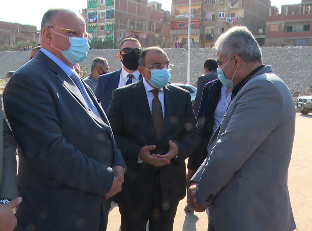 جولة وزير التنمية المحلية ومحافظ القاهرة 