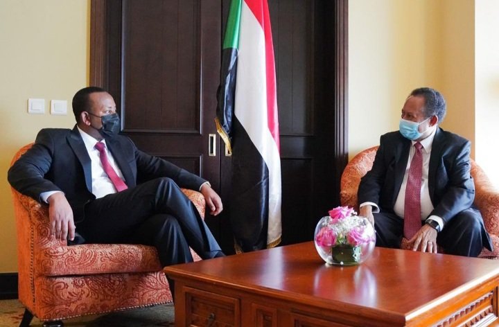 رئيسا وزراء السودان وإثيوبيا