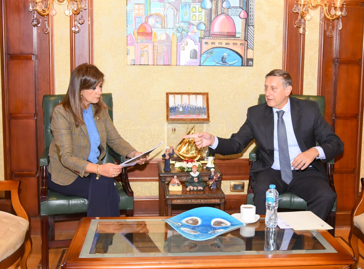 جانب من اللقاء