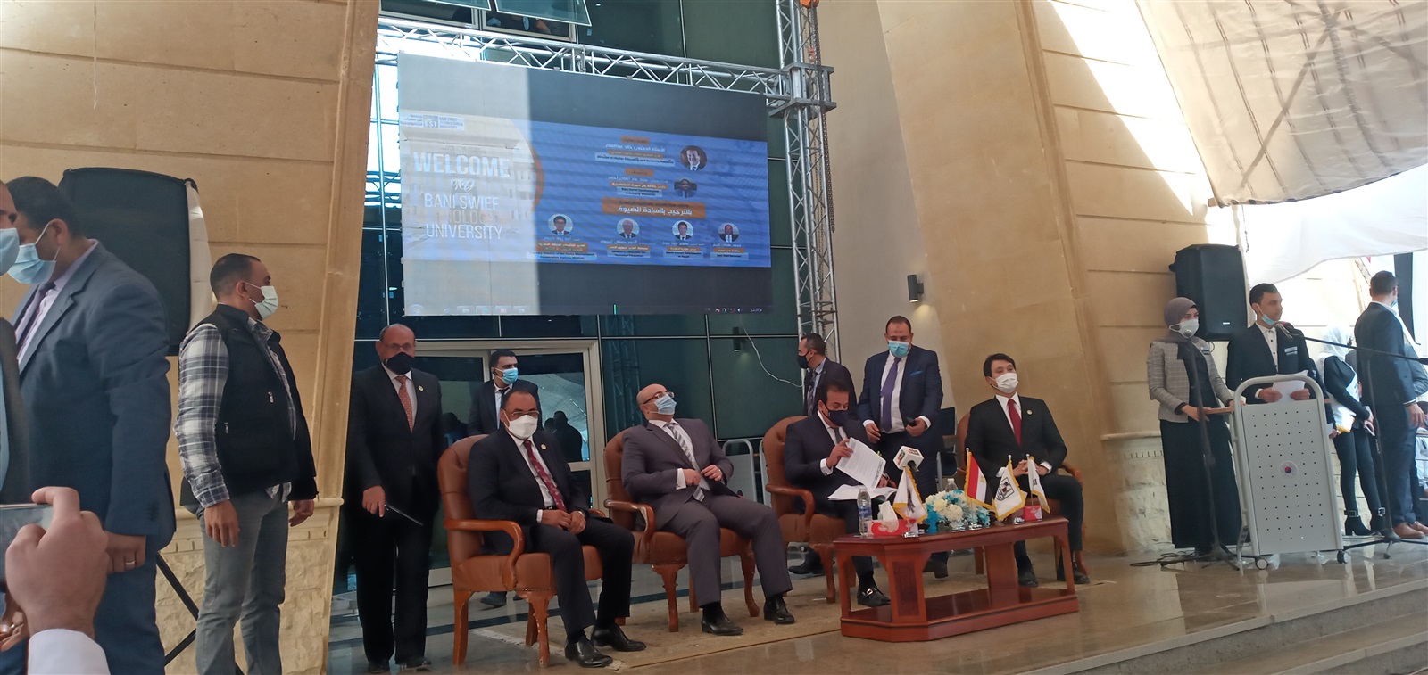  خالد عبد الغفار وزير التعليم العالي