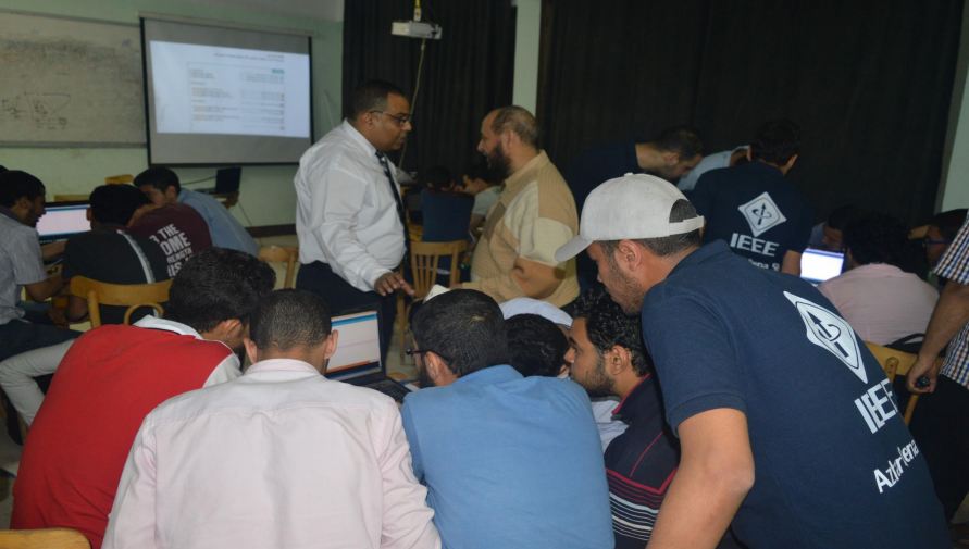 مشاريع تخرج طلاب كلية الهندسة بجامعة الأزهر بقنا