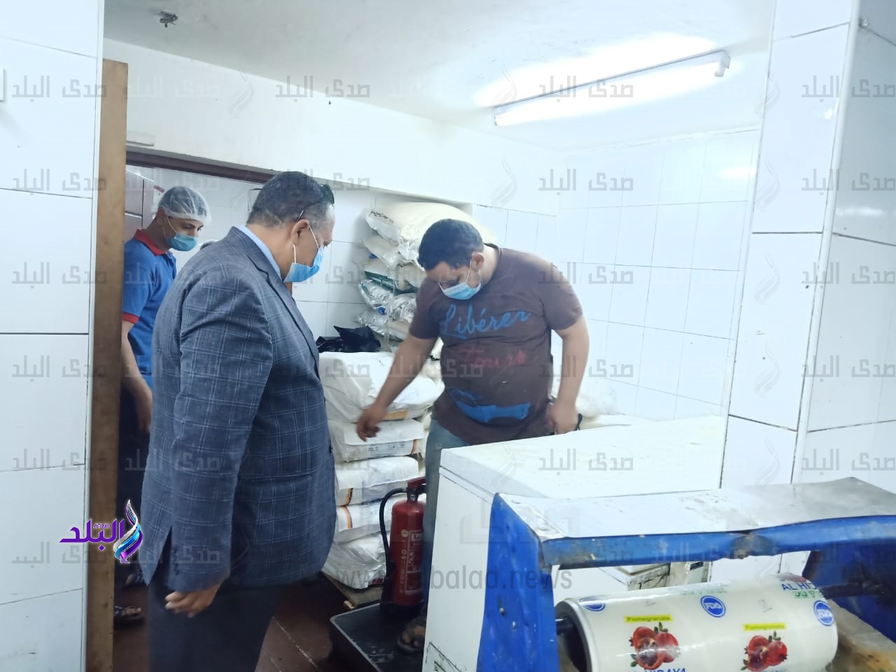 سكرتير مساعد أسيوط يترأس حملة على المطاعم والمقاهي