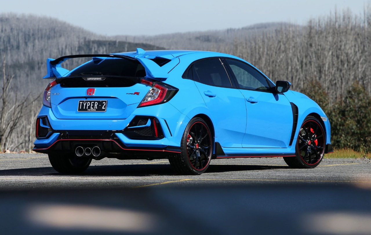 هوندا تكشف النقاب عن أحدث إصداراتها CIVIC TYPE R | صور