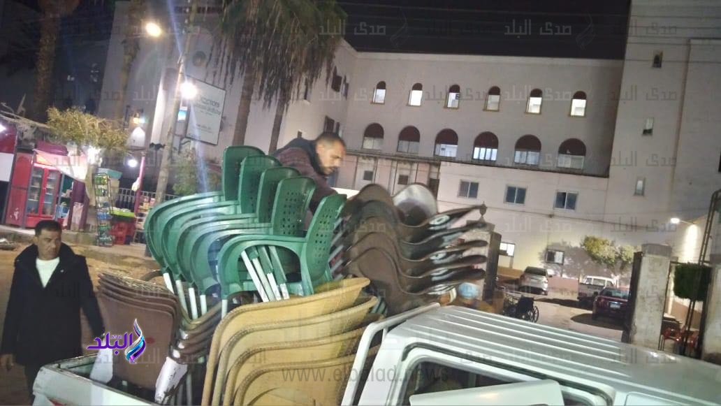 ضبط مقهى يقدم الشيشة