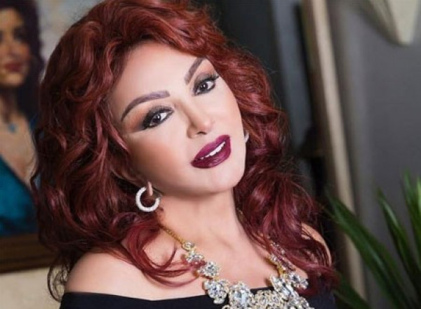 نبيلة عبيد 