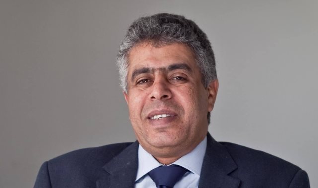 عماد الدين حسين ، عضو مجلس الشيوخ 