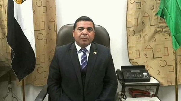 رئيس مركز الزينية بالأقصر