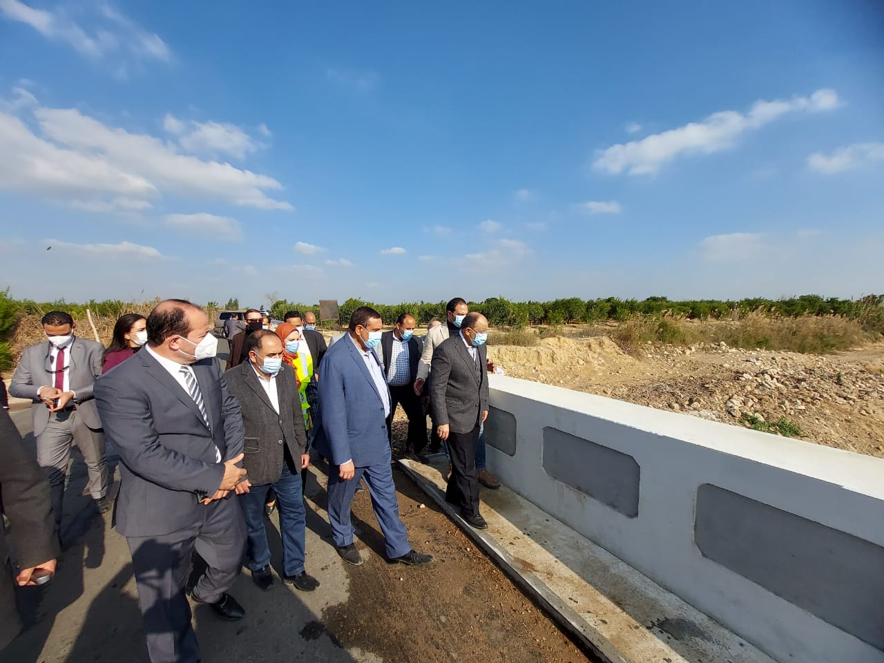 جولة وزير التنمية المحلية ومحافظ البحيرة 