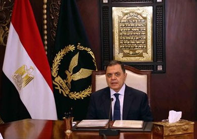 اللواء محمود توفيق وزير الداخلية اللواء محمود توفيق وزير الداخلية