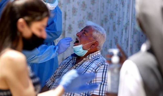 إصابات كورونا  - ارشيفي  إصابات كورونا  - ارشيفي