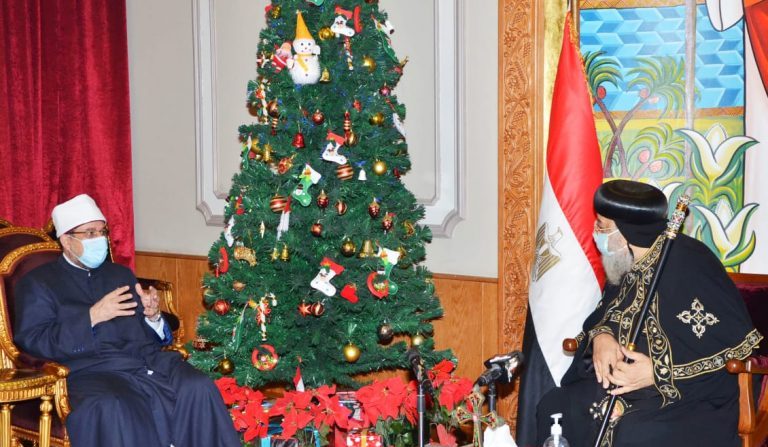 وزير الأوقاف يهنيء البابا تواضروس بعيد الميلاد المجيد وزير الأوقاف يهنيء البابا تواضروس بعيد الميلاد المجيد