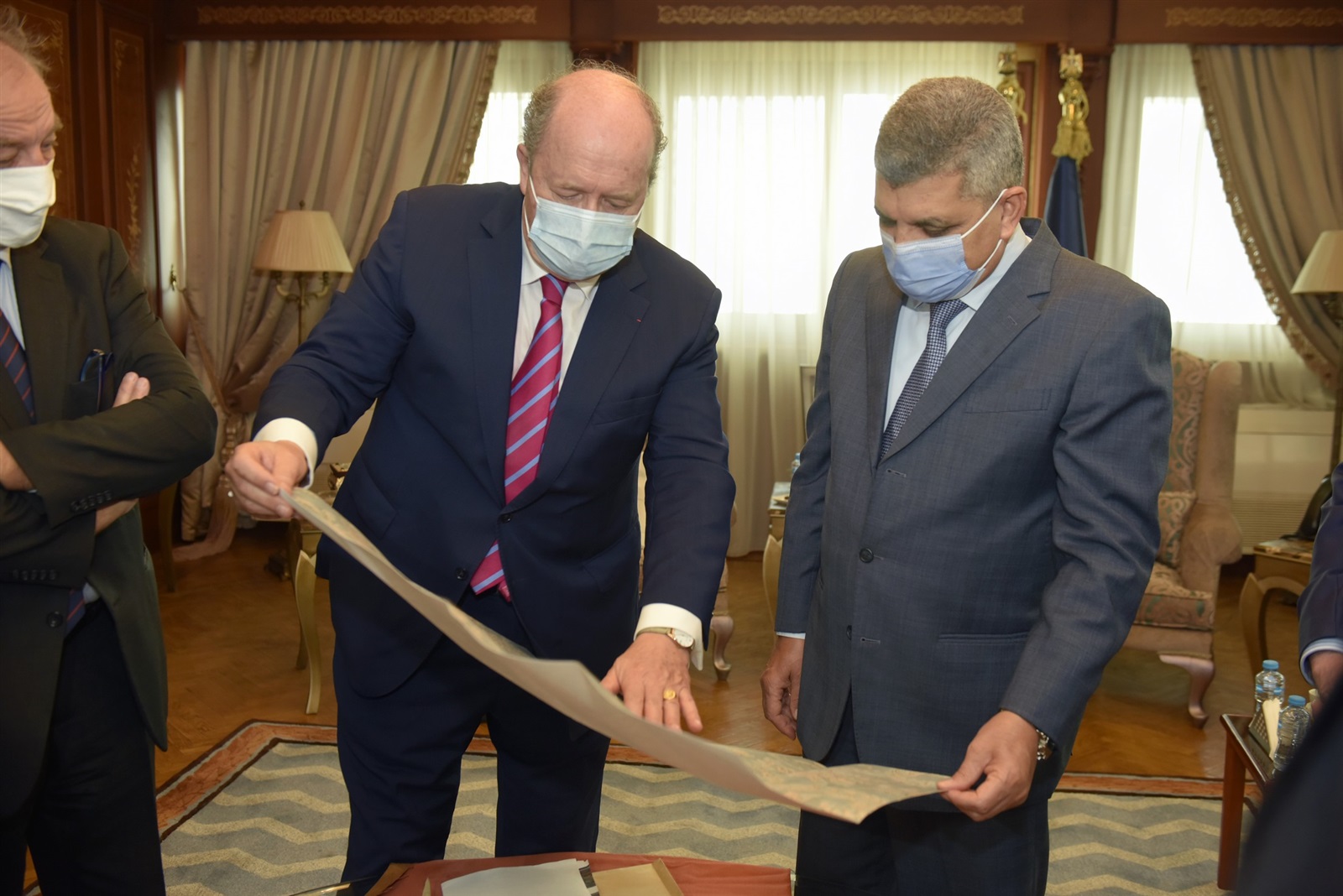 تشكيل مجلس إدارة هيئة قناة السويس الجديد