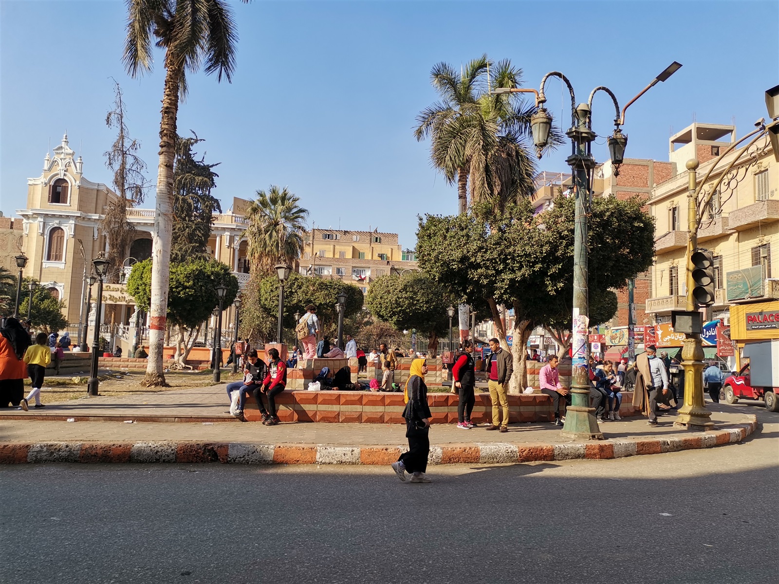 ميدان بالاس "الثورة"