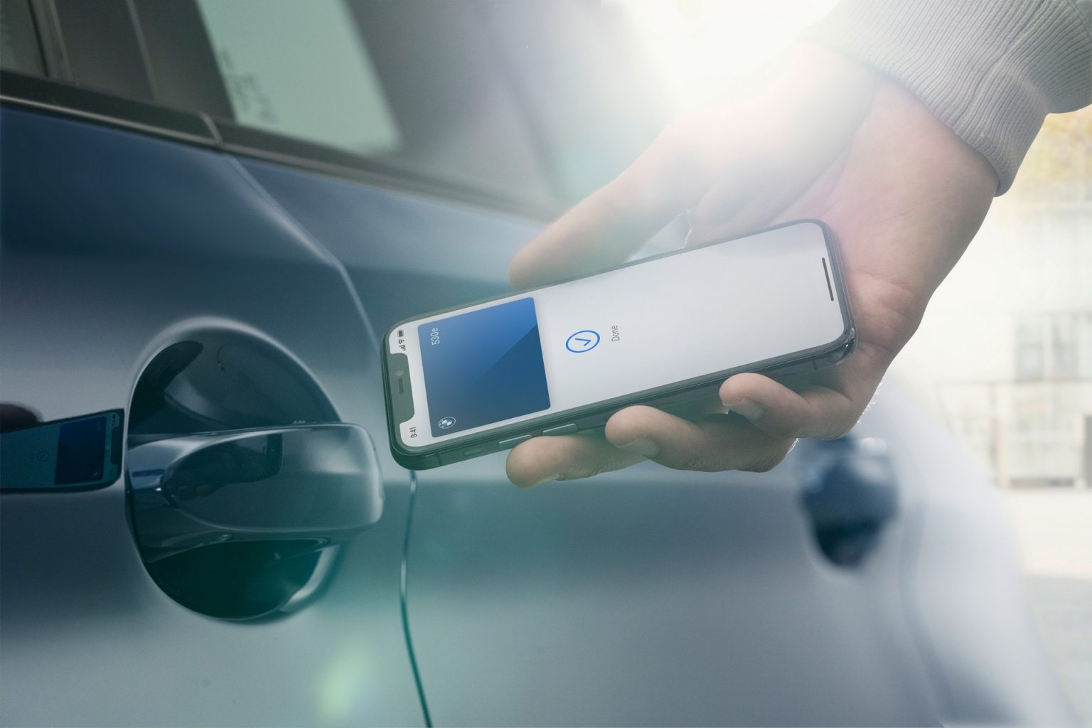 بشري لملاك سيارات BMW و هواتف IPHONE