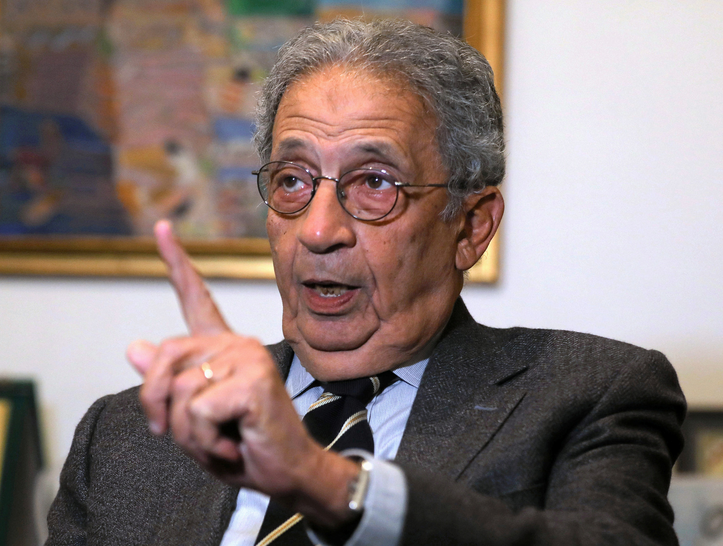 عمرو موسى 