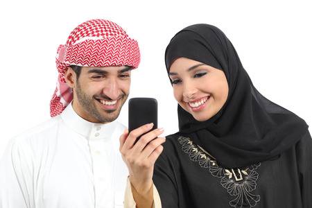 فتوى البحوث الإسلامية: الوالد غير ملزم بتحمل تكاليف زواج ابن