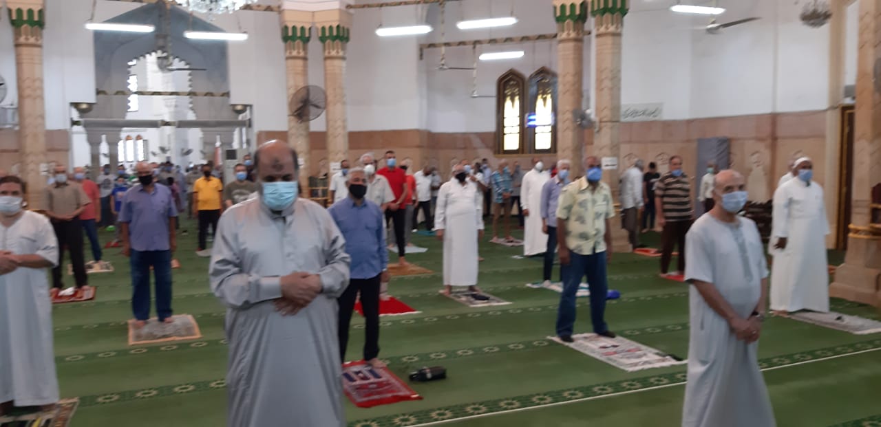 قراءة الفاتحة خلف الإمام