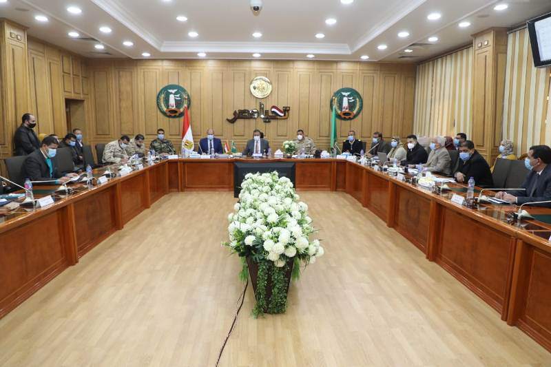  محافظ المنوفية يتابع تنفيذ مبادرة حياة كريمة