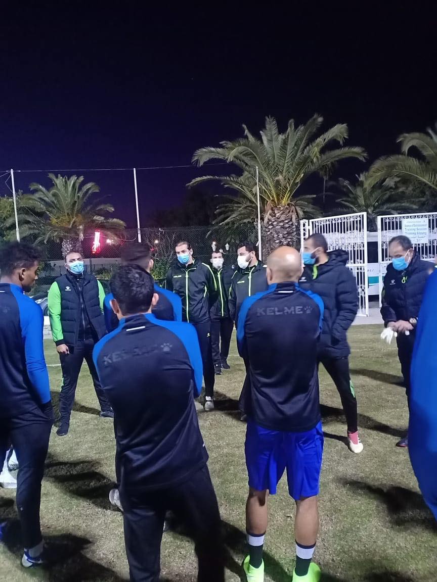 جانب من تدريبات المقاولون