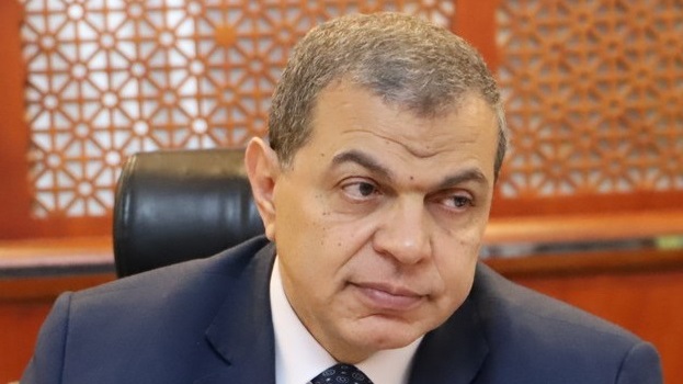وزير القوى العاملة