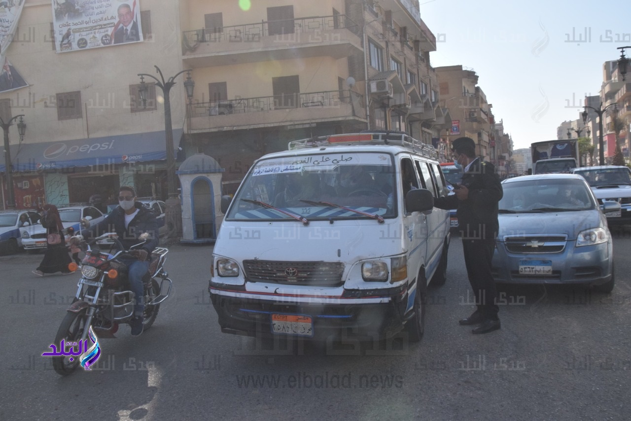 محاضر مخالفة فورية لعدم ارتداء الكمامة