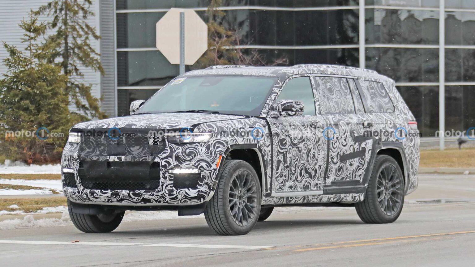 جيب جراند شيروكي 2022 JEEP GRAND CHEROKEE