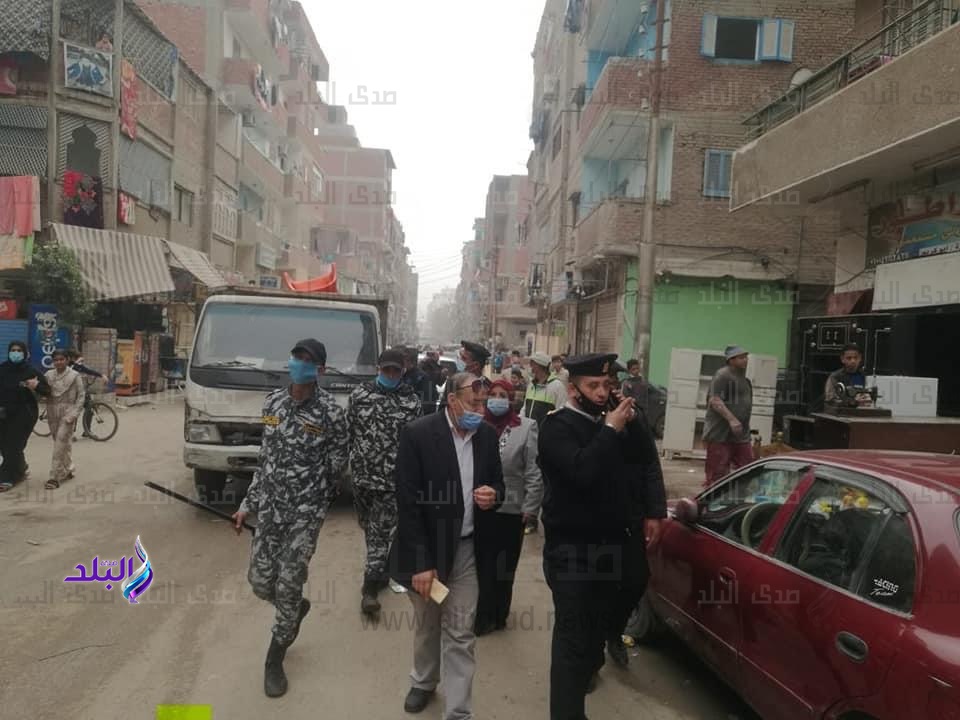 حملة على الأسواق العشوائية والباعة الجائلين في الإسماعيلية