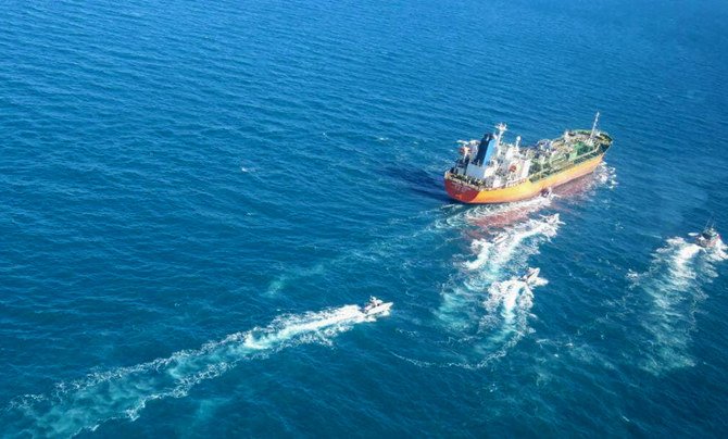  وفد كوري جنوبي يتوجه إلى طهران لبحث أزمة السفينة المحتجزة