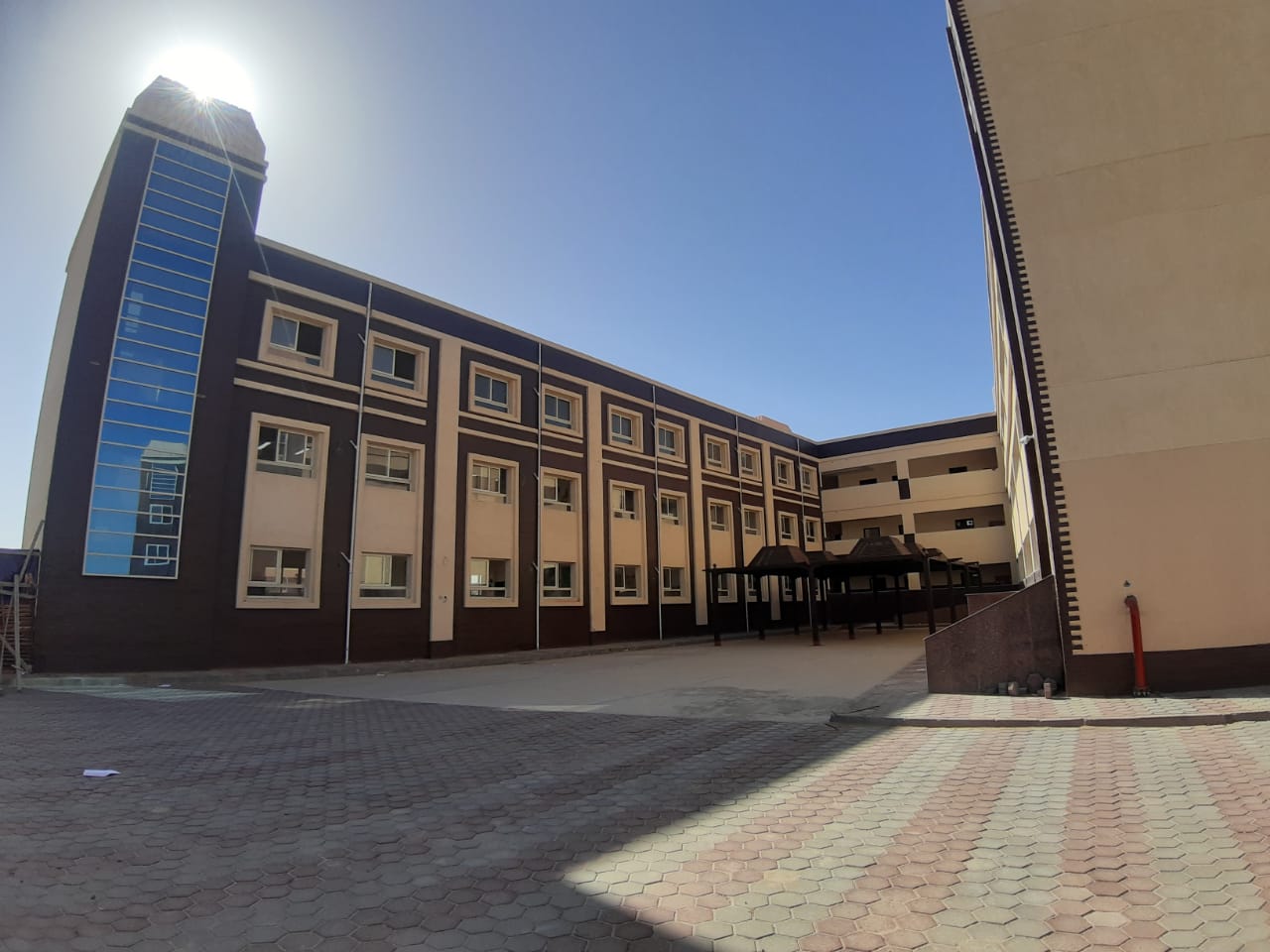 مدرسة النيل الدولية بمدينة الشروق