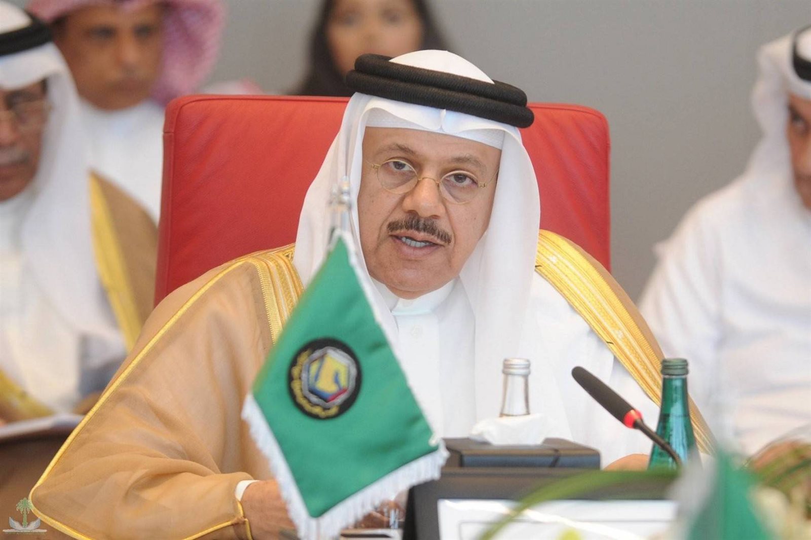 وزير الخارجية البحريني يتحدث عن مستقبل العلاقات مع قطر