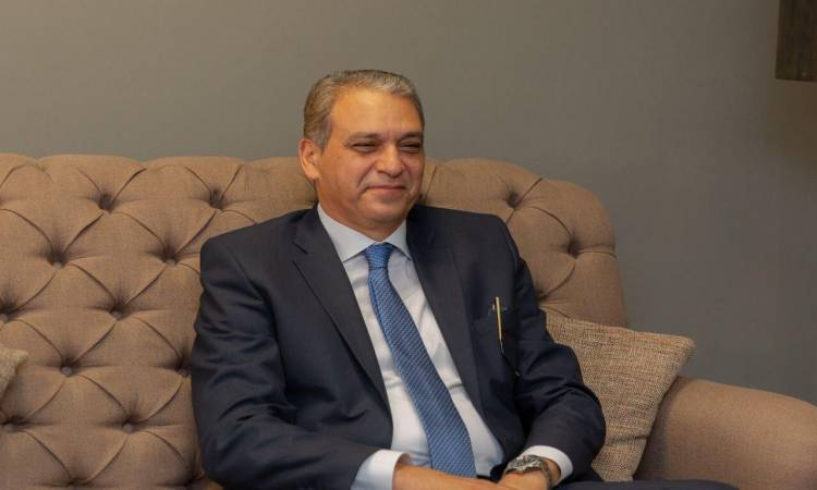 المستشار علاء الدين فؤاد وزير شئون المجالس النيابية المستشار علاء الدين فؤاد وزير شئون المجالس النيابية