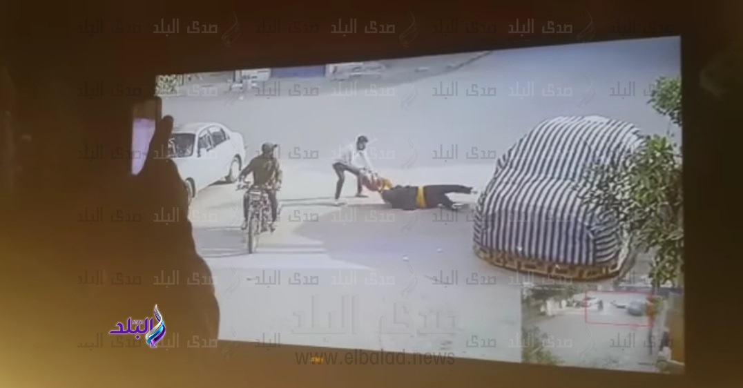 سحل محامية 