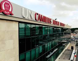 جامعة UNICAMILLUS