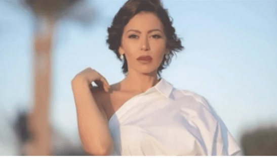 لقاء الخميسي 