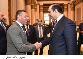 حازم إمام