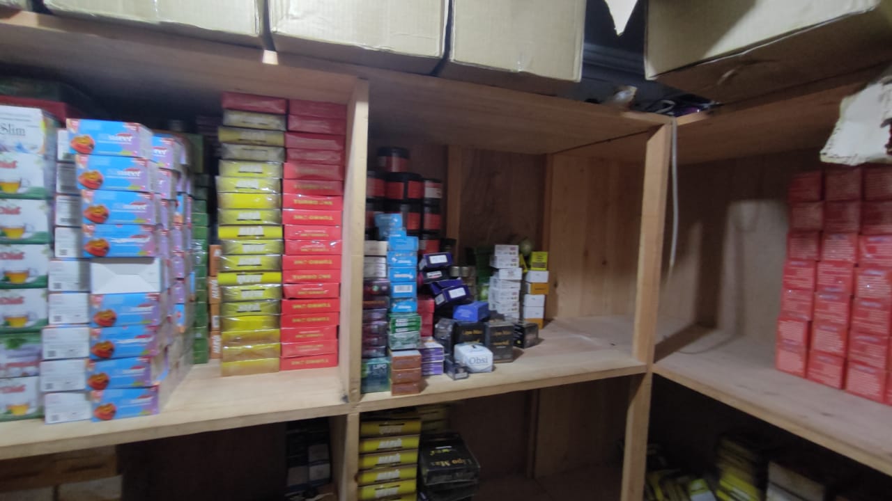 المكملات الغذائية مجهولة المصدر 