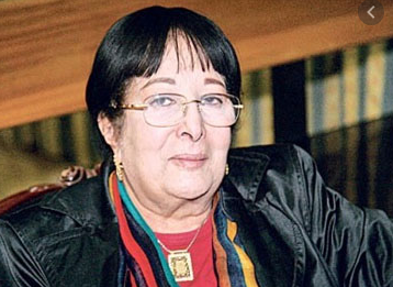 سميرة عبد العزيز 