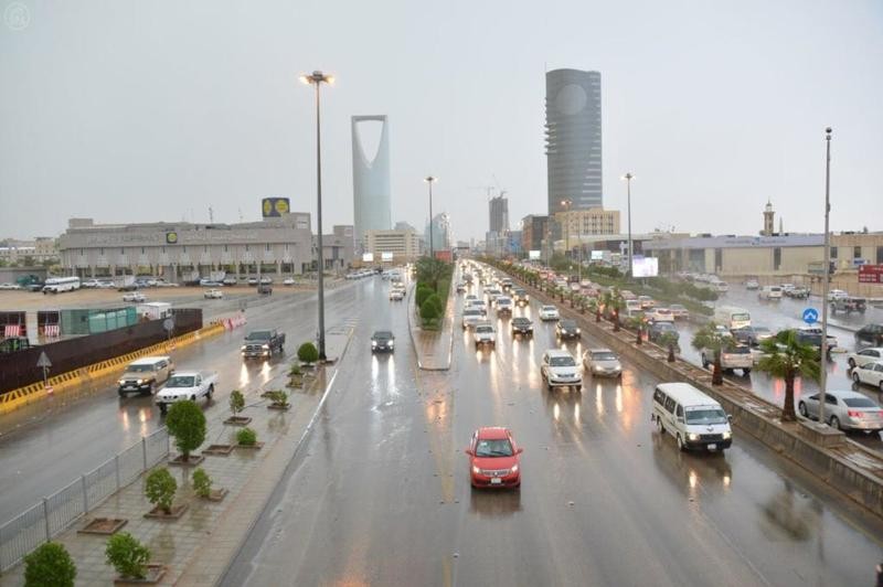 الرياض تواجه أقوى موجة برد