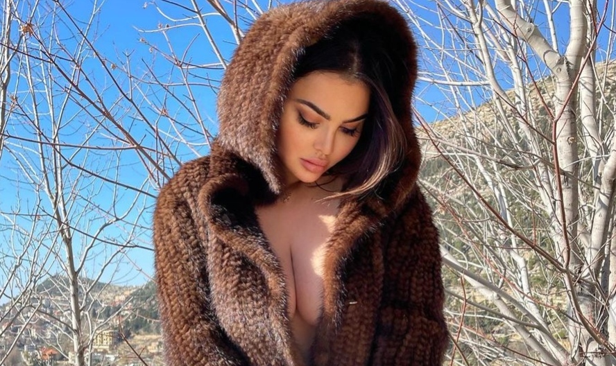 الفنانة اللبنانية قمر