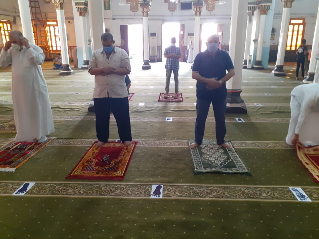 حكم تقديم النية على تكبيرة الإحرام