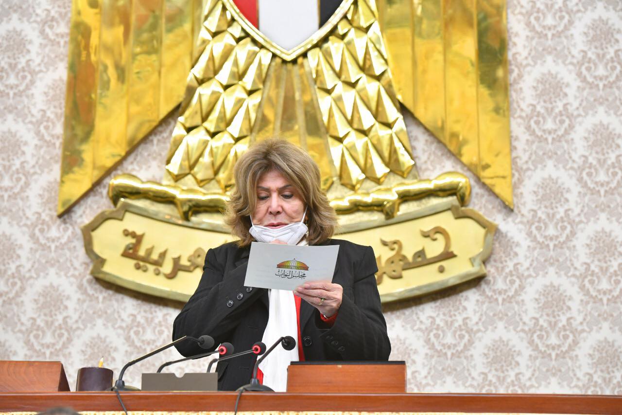 النائبة فريدة الشوباشي