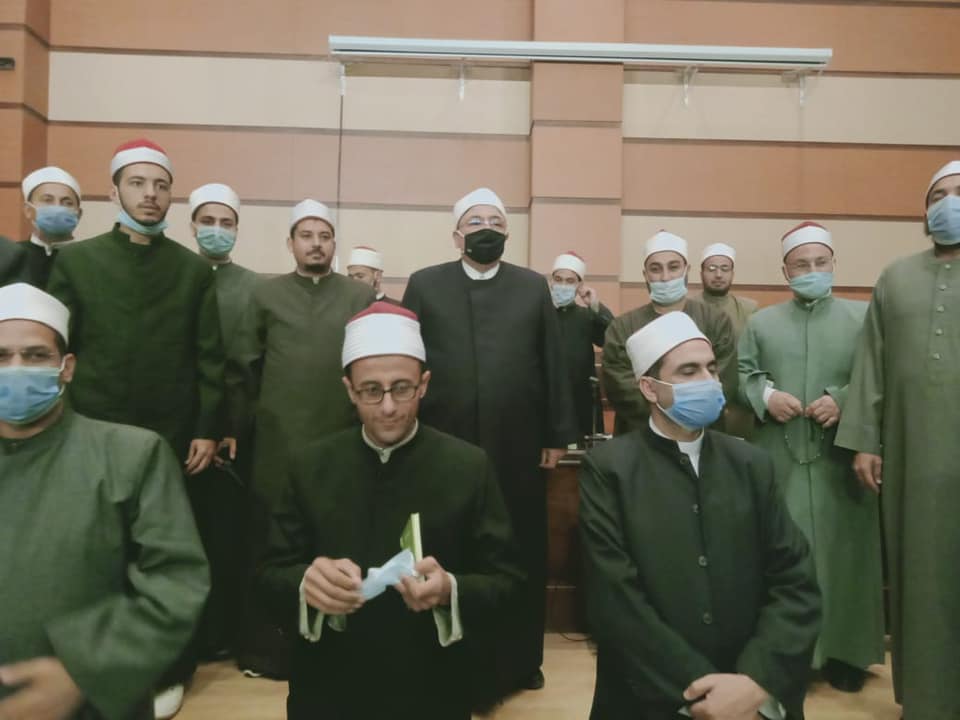 خالد الجندي يحاضر لأئمة الأوقاف عن الإلحاد وفن إدارة الحوار