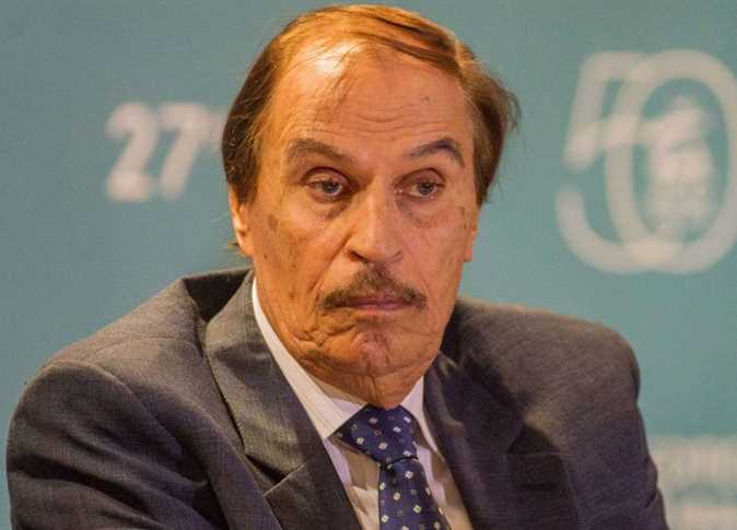 الفنان عزت العلايلى 